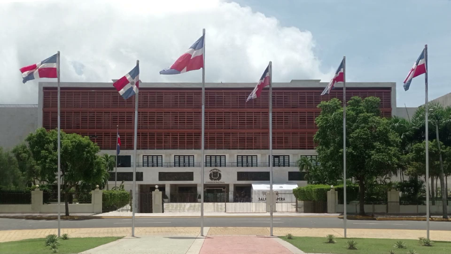 Fachada del Congreso Nacional de la República Dominicana